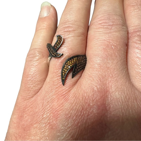 925 Silver Black & Orange Carnelian Flaming Sword Mens Bypass Ring Size 13 New - Picture 8 of 10